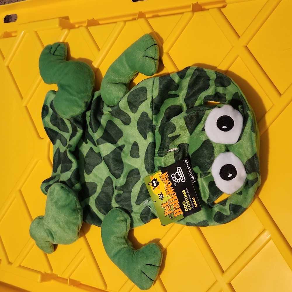 NWT- Pet Halloween Frog Costume Sz Small